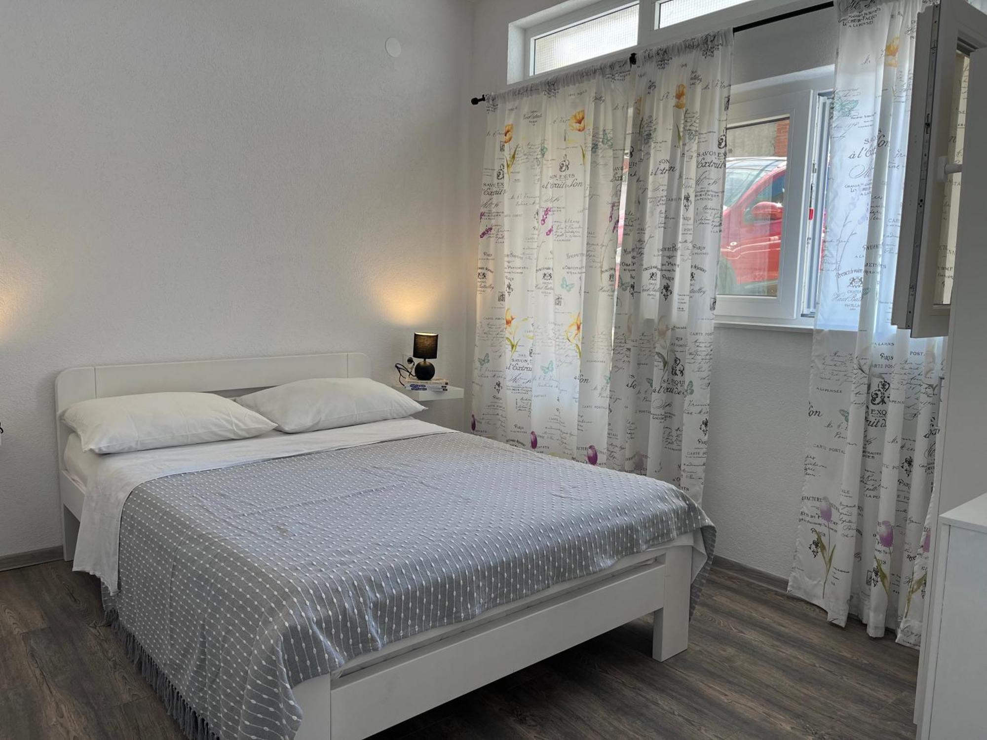 Apartment Makarska M&I, Free Private Parking Extérieur photo