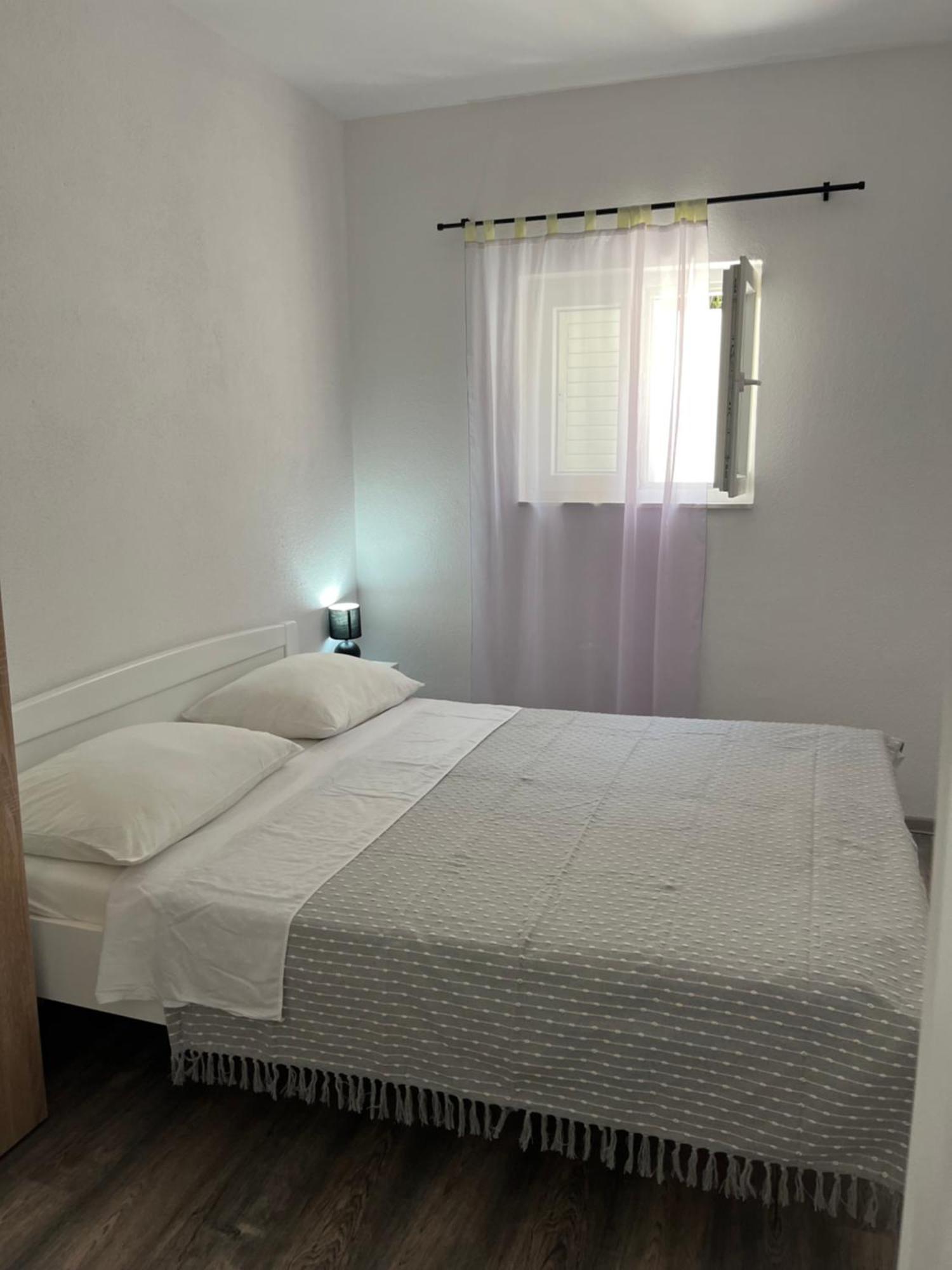 Apartment Makarska M&I, Free Private Parking Extérieur photo