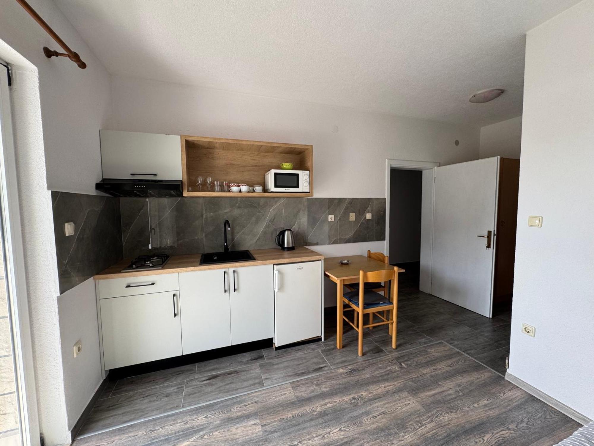 Apartment Makarska M&I, Free Private Parking Extérieur photo